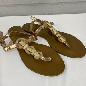 DOLCE VITA Rose Gold Sandal Size 3